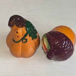New- pumpkin and acorn salt and pepper shakers